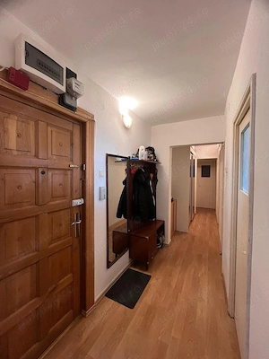 De v #226;nzare: Ap. 3 camere decomandat, 70 mp, 2 bai, etaj 8 10 – Calea Bucuresti - imagine 8