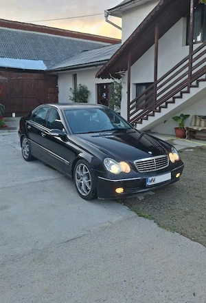 Mercedes C220 W203