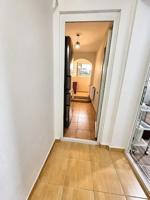 Apartament 2 camere, 40.19 mp, zona Rovine - imagine 6