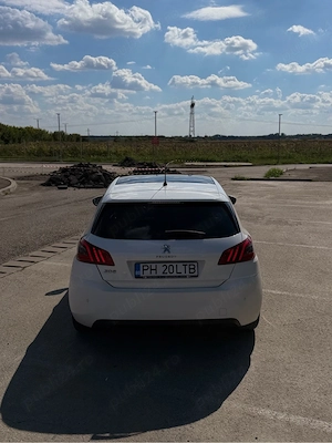 Peugeot 308 2019 plafon panoramic  - imagine 4