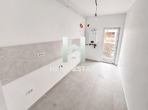 Apartament cu 2 camere, curte proprie si 2 locuri de parcare, Giroc - imagine 11