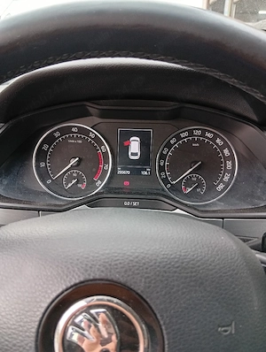 vând Skoda superb  - imagine 5