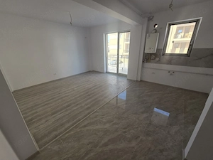 Bloc NOU cu lift. Langa ESO si Profi. Decomandat. Terasa mare - imagine 2
