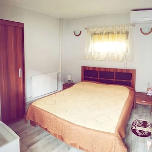 Afacere la cheie: Pensiune cu 8 camere și apartament la mansardă, afacere funcțională în Mamaia Sat  - imagine 7