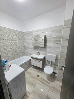 închiriez garsoniera bragadiru 350 euro - imagine 2