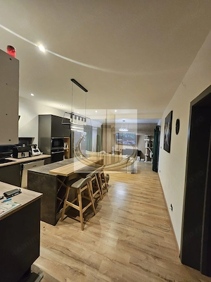 Duplex de vânzare | 160 mp utili + 50 mp terase | Garaj | Dumbravita - imagine 8