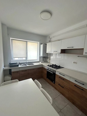 Închiriez apartament cu 2 camere, loc de parcare inclus - imagine 5