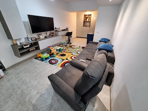 Apartament 2 camere  Bloc 2018 cu parcare - imagine 2