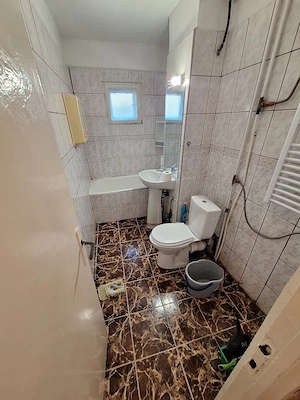 Apartament 2 camere, Zona Soarelui, 52 mp, baie cu geam, parter înalt. - imagine 5