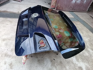 Haion Vw Passat B7 culoare albastru  - imagine 2