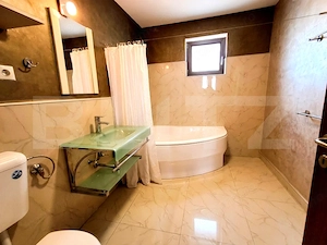 Casa/Villa De Vanzare In Zona Sangeorgiul de Mures - imagine 8