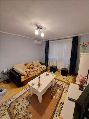 Dacia - 2 Camere - Centrala proprie - Clima - Parter inalt + balcon - imagine 3