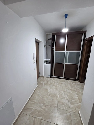 Inchiriez garsoniera dubla 42 mp utila + 3 mp balcon, LOC DE PARCARE INCLUS - imagine 8