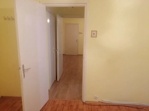 Vand apartament 2 camere in Roman , str Smirodava , et.1  - imagine 6