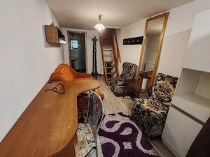 Ap. 2 cam. Copou langa CUZA,300 eur.  - imagine 3