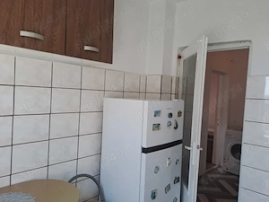 Inchiriez la studenti apartament 3 camere complex - imagine 5