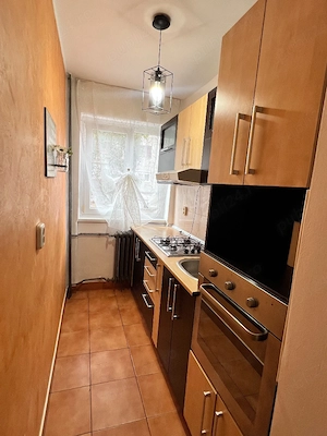 Inchiriez apartament 2 camere - imagine 7