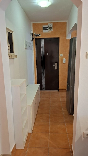 Inchiriez apartament 2 camere - imagine 8