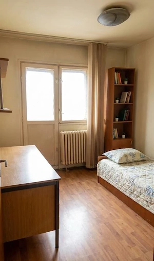 vand apartament cu 3 camere