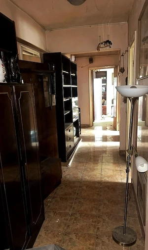vand apartament cu 3 camere - imagine 5