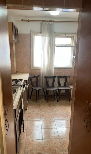vand apartament cu 3 camere - imagine 3