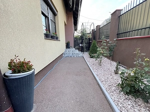 Proprietar vand casa cu teren in vatra satului Sacalaz