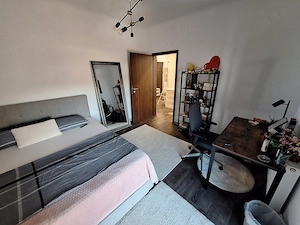 Apartament 3 camere, 70 mp utili, decomandat, 2 bai mari, 3 terase 10 mp, loc de parcare, centrala - imagine 12