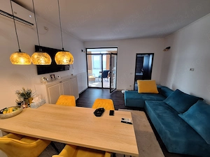 Apartament 3 camere, 70 mp utili, decomandat, 2 bai mari, 3 terase 10 mp, loc de parcare, centrala - imagine 4