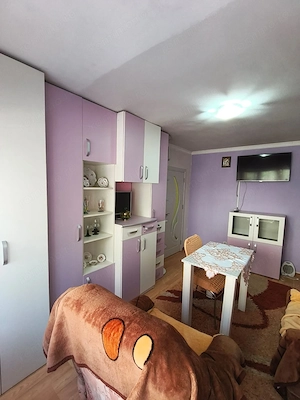 Apartament 2 camere, 41 mp, parter inalt, mobilat, in Alesd, jud.Bihor - imagine 2