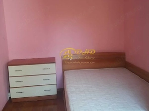 Apartament cu 2 camere, in zona Tatarasi-Piata Chirila. - imagine 2