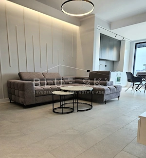 Apartament premium de inchiriat, la cativa pasi de plaja - imagine 4
