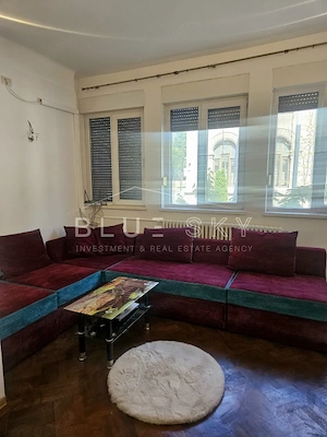 Apartament 2 camere + pod amenajat, situat pe Str. Ștefan cel Mare