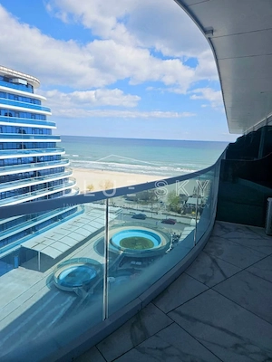 Studio modern cu vedere la mare în Mamaia Nord – Bloc White Titanic - imagine 2