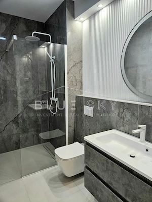 Apartament premium de inchiriat, la cativa pasi de plaja - imagine 14