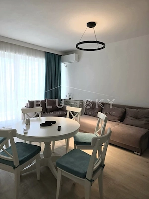 Apartament renovat 2026 în Summerland Mamaia - imagine 9