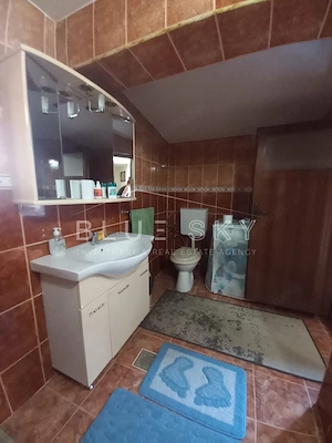 Casă de vânzare în Ovidiu – confort, liniște și intimitate - imagine 13