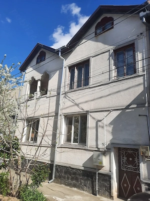 Vând urgent casă cu etaj - imagine 4