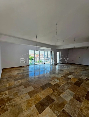 Apartament exclusivist 4 camere situat intr-o vilă cu lift, Zona Faleza Nord - imagine 2