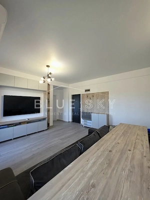 Apartament 2 camere situat in Mamaia Nord - imagine 2