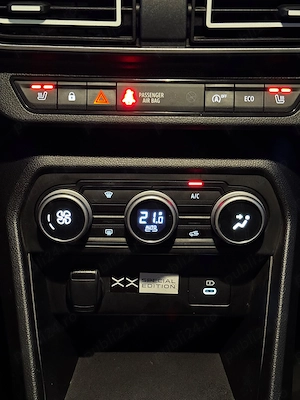 Dacia Logan XX Editie Aniversara 2025 - imagine 4
