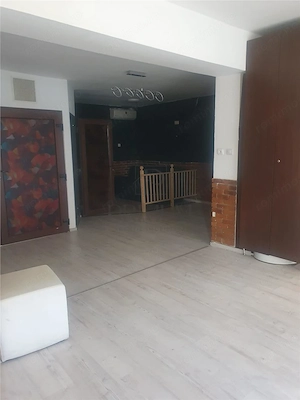 Spatiu comercial -  zona excelenta - centrala proprie  -  aer conditionat - 130 mp - imagine 4
