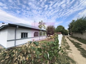 Casă cu farmec rustic și 500 mp, la 15 min de București - imagine 4