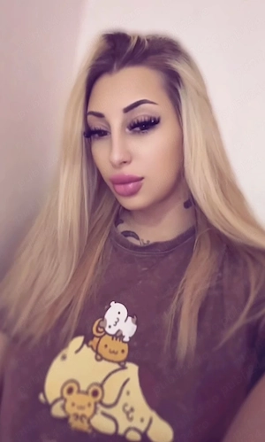 Moldoveanca ta, Blonda ! 