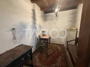 Casa de vacanta 3 camere anexa 720 m teren in Jibert Judetul Brasov - imagine 6