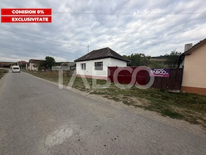 Casa de vacanta 3 camere anexa 720 m teren in Jibert Judetul Brasov