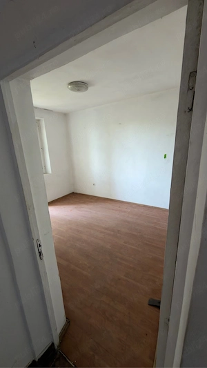 Apartament 3 camere Com Ghimpati
