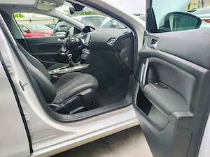 Peugeot 308 PureTech 130 GPF Stop&Start Allure Pack, 2019, Panoramic, Full Option - imagine 15