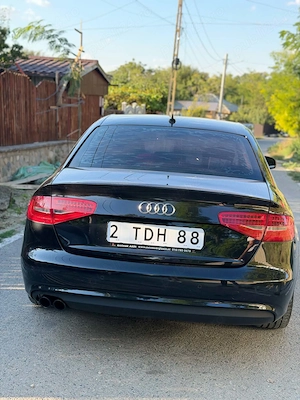 Audi A 4 B8 - imagine 7