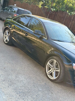 Audi A 4 B8 - imagine 4