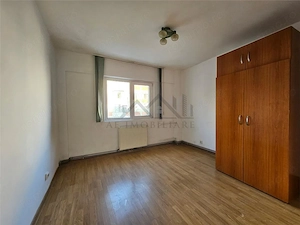 Apartament 3 camere Dacia - imagine 5